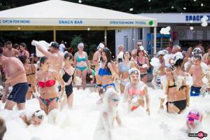 Ilaria Team si Spuma Party la Hotel International  Ilaria Team si Spuma Party la Hotel International