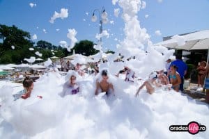 Spumă Party la Hotel Lotus Therm Spumă Party la Hotel Lotus Therm
