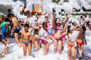 Spumă Party la Hotel Lotus-Therm Spumă Party la Hotel Lotus-Therm