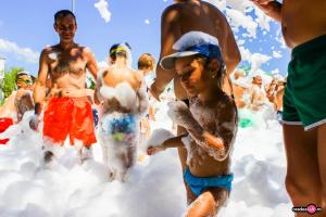 Spumă Party la Hotel International Spumă Party la Hotel International